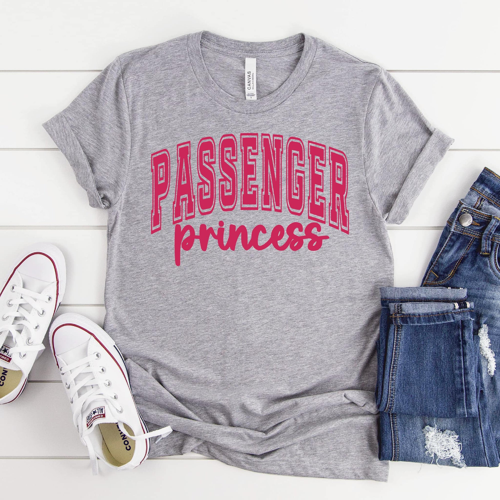 Passenger Princess GRAPHIC TEE